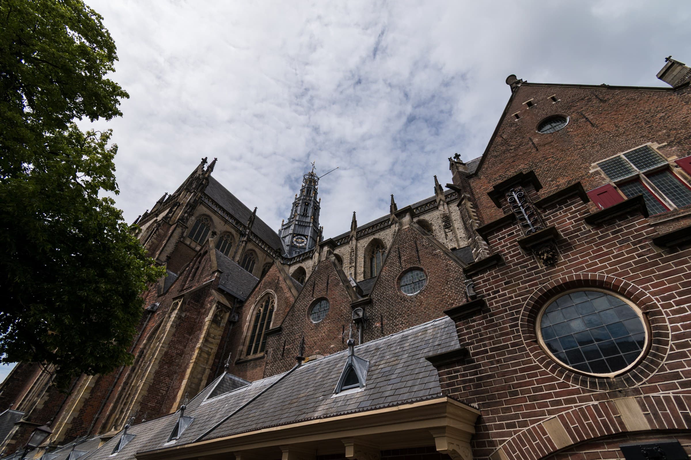 Grote Kerk from the Grote Markt in flat morning light